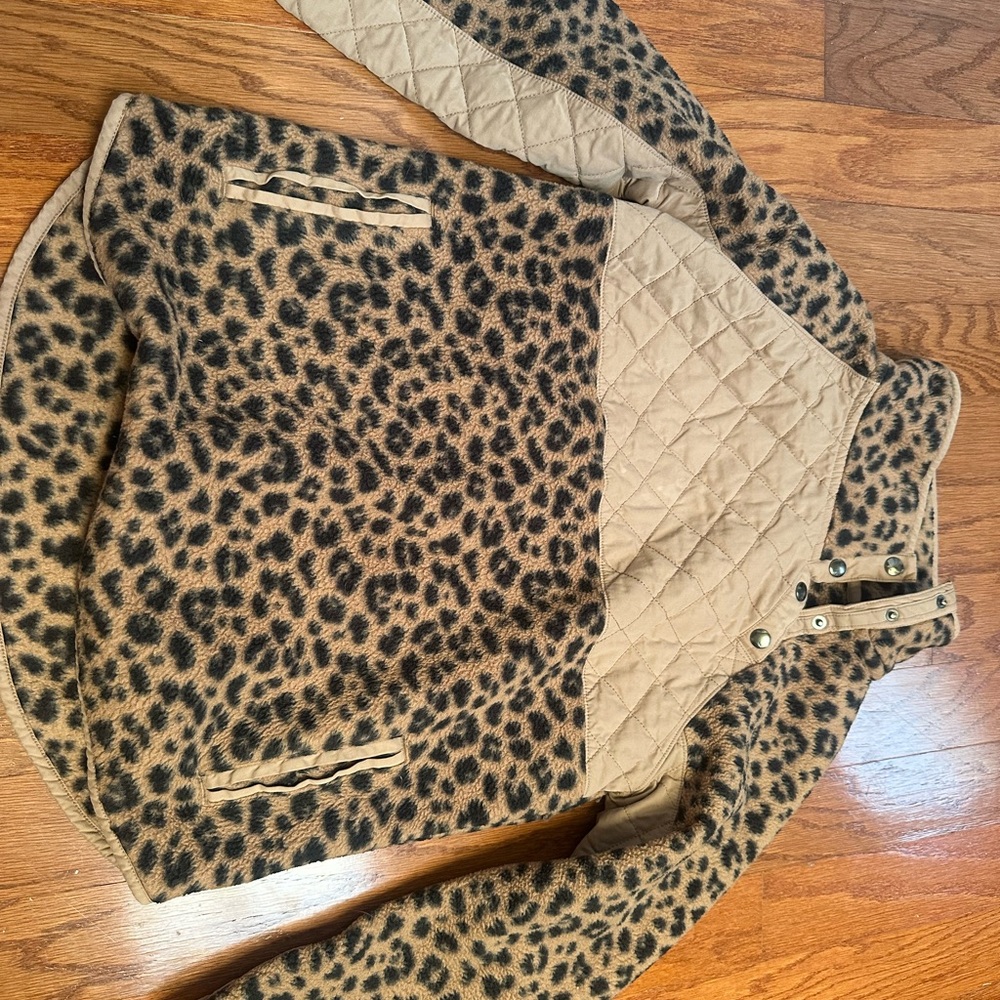 Abercrombie & Fitch Leopard Fleece Pullover in Tan and Black